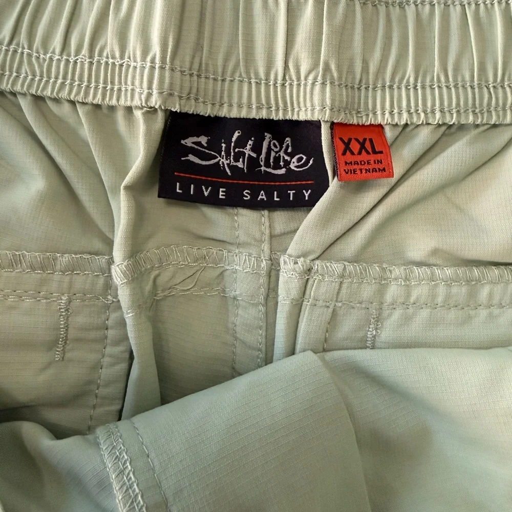Salt Life Light Green‎ Men’s Cargo Shorts
